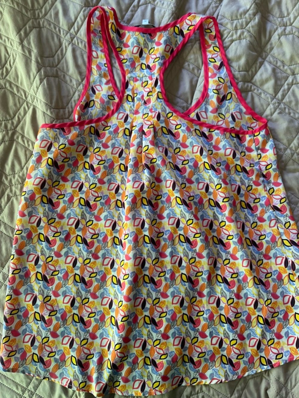 Collective Concepts Bundle Two Sleeveless Tops Size Medium Lightweight Vacation - Picture 3 of 7